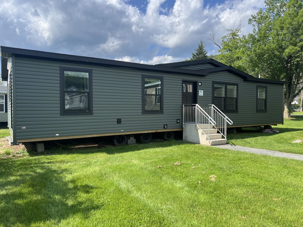 View TD1304- CVH Lot Model #7